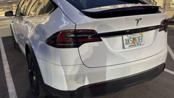 2023 Tesla Model X 7SAXCAE52PF368212