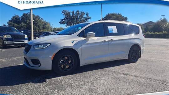 2021 Chrysler Pacifica 2C4RC1L79MR550595