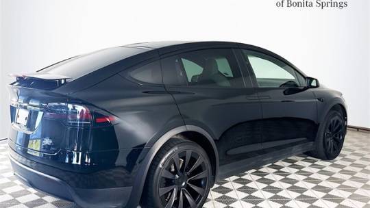 2022 Tesla Model X 7SAXCBE69NF333646