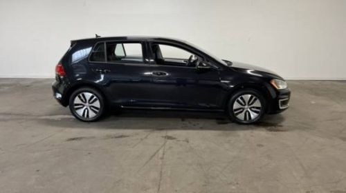 2016 Volkswagen e-Golf WVWKP7AU0GW915422