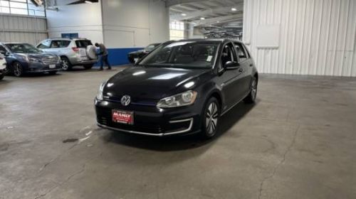 2016 Volkswagen e-Golf WVWKP7AU0GW915422