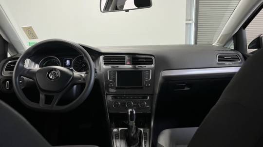 2016 Volkswagen e-Golf WVWKP7AU0GW915422