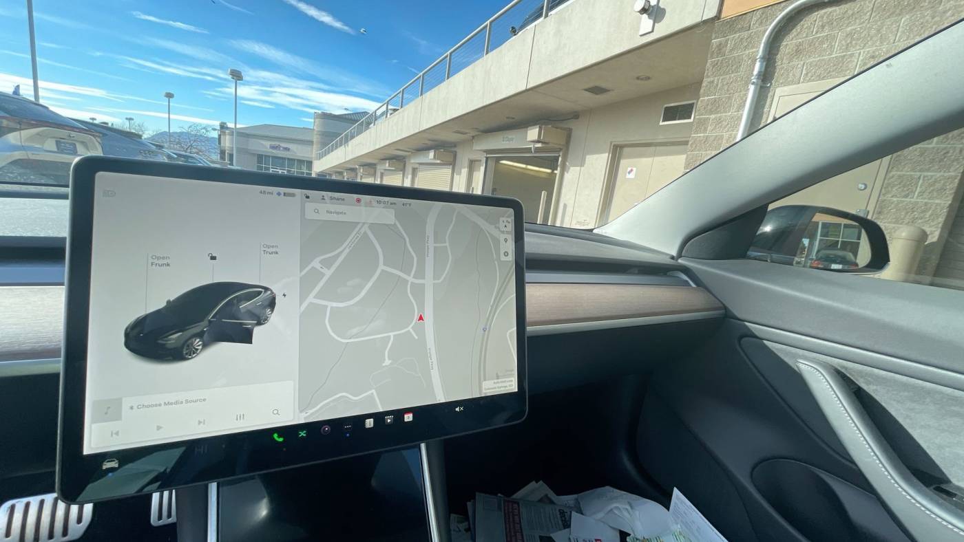 2019 Tesla Model 3 5YJ3E1EB5KF237697