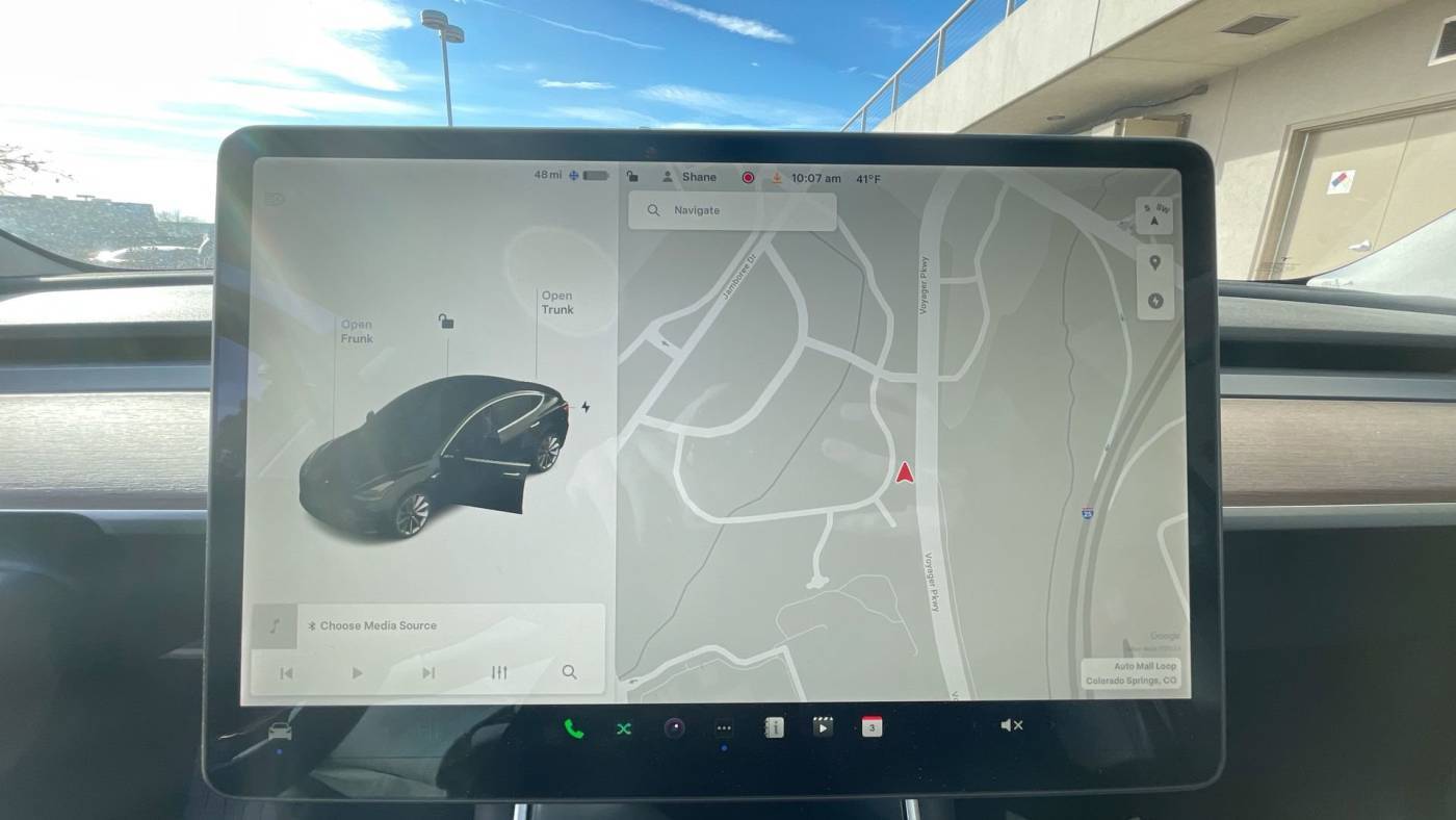 2019 Tesla Model 3 5YJ3E1EB5KF237697