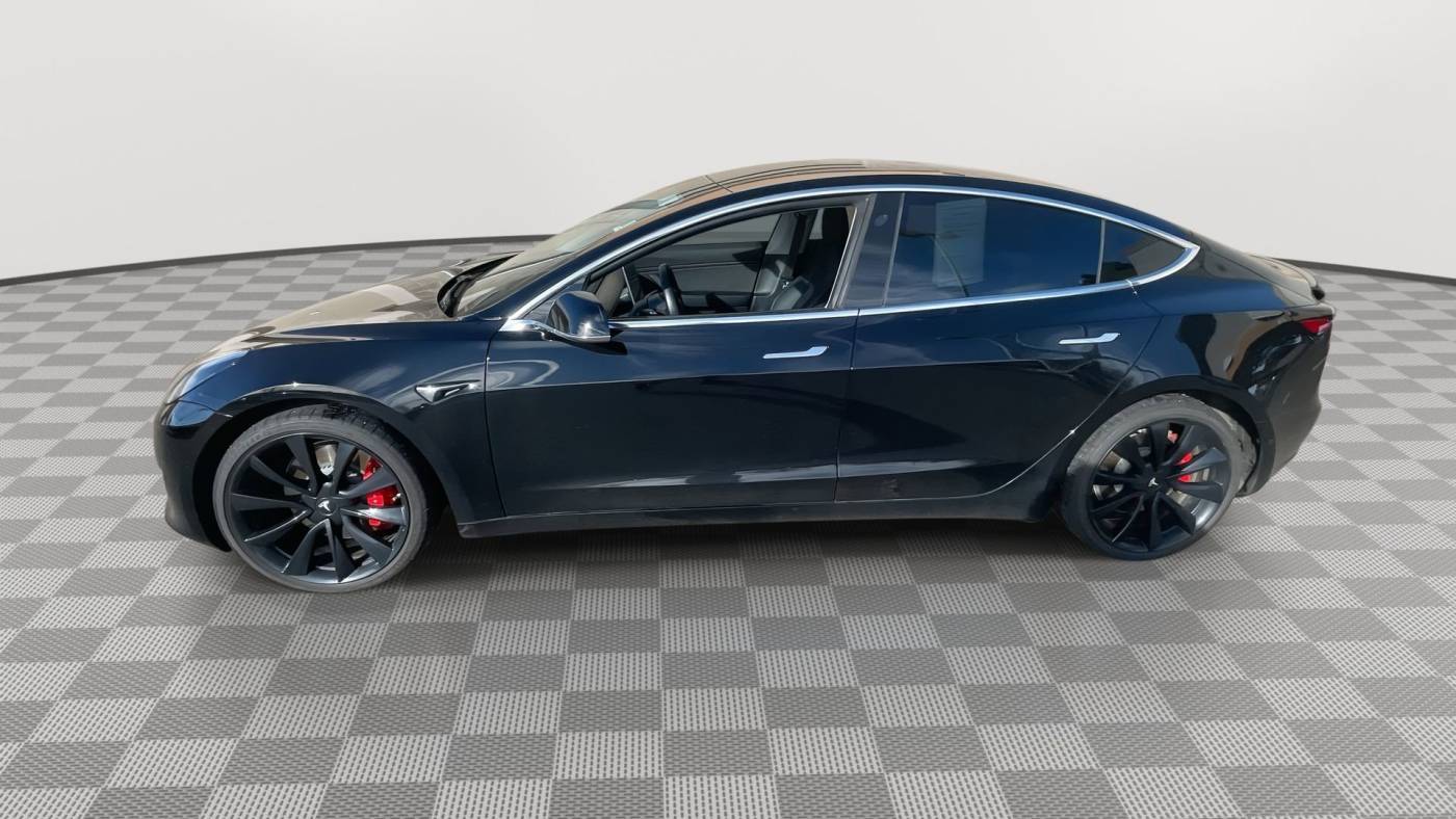 2019 Tesla Model 3 5YJ3E1EB5KF237697