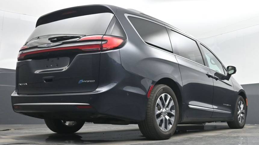 2021 Chrysler Pacifica 2C4RC1N79MR536399