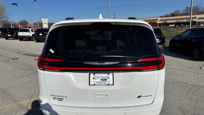 2021 Chrysler Pacifica 2C4RC1L70MR586160