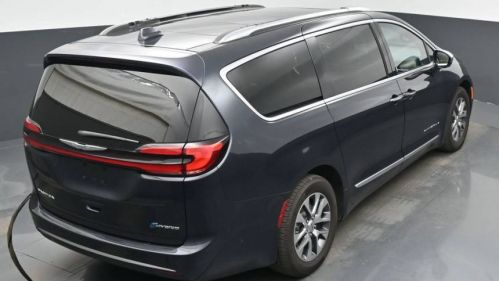 2021 Chrysler Pacifica 2C4RC1N79MR536399