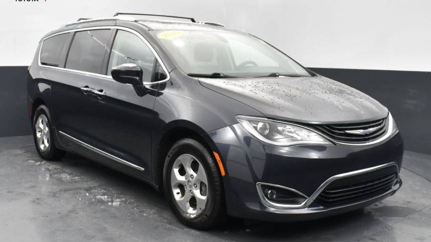 2019 Chrysler Pacifica 2C4RC1L75KR645684