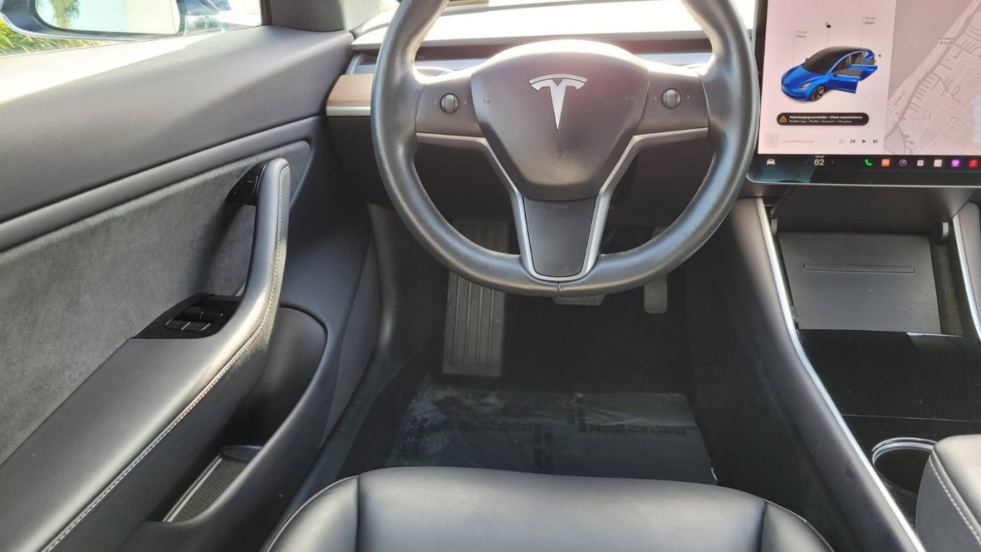 2019 Tesla Model 3 5YJ3E1EA2KF299355