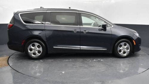 2019 Chrysler Pacifica 2C4RC1L75KR645684