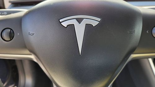 2019 Tesla Model 3 5YJ3E1EA2KF299355