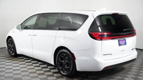 2022 Chrysler Pacifica 2C4RC1S77NR120454