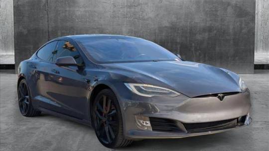 2019 Tesla Model S 5YJSA1E42KF330749