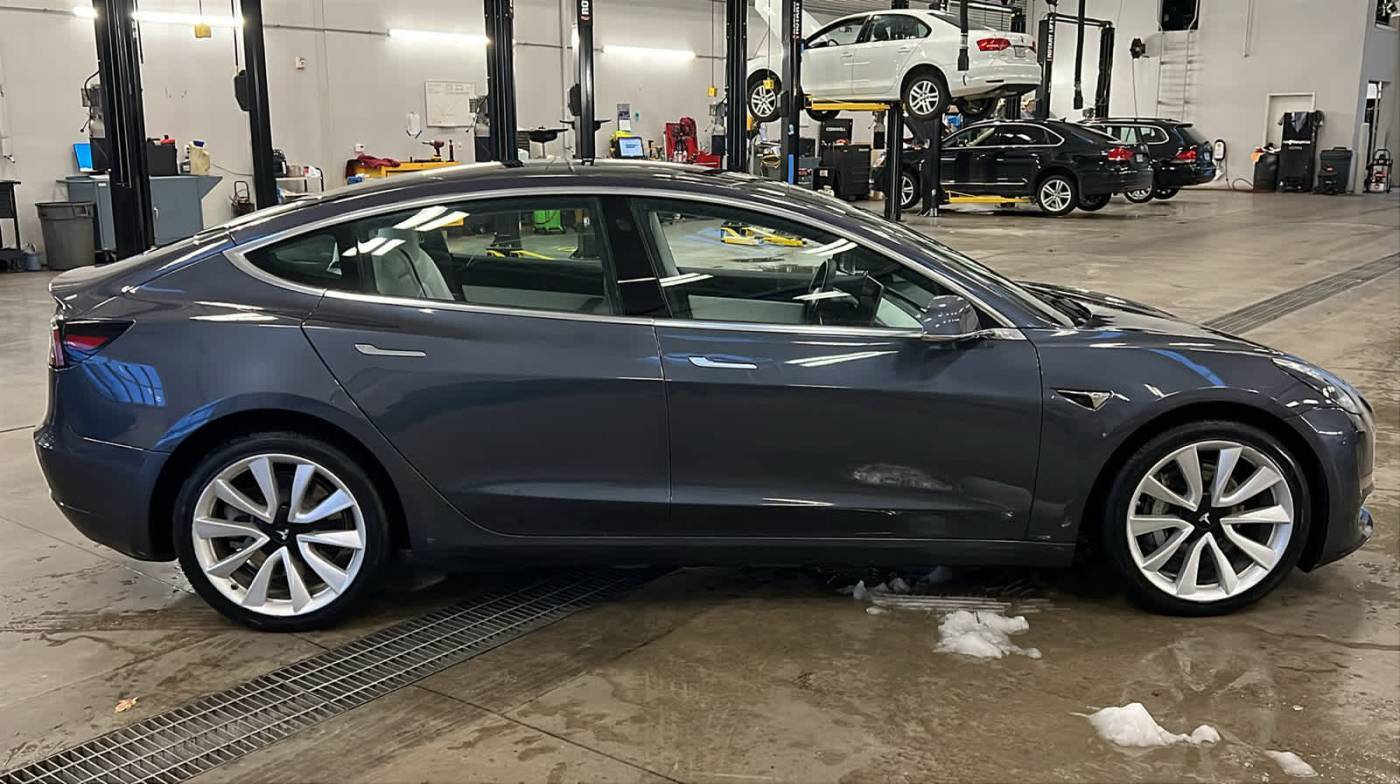 2020 Tesla Model 3 5YJ3E1EB1LF622479