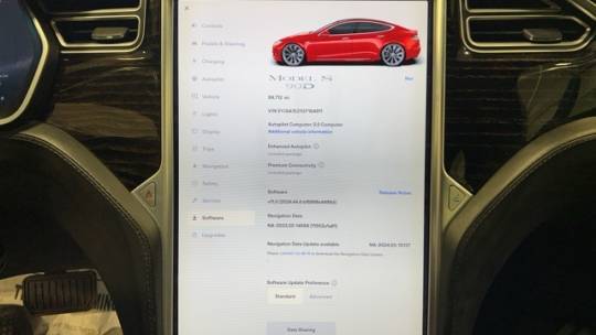 2016 Tesla Model S 5YJSA1E21GF164911