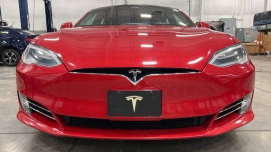 2016 Tesla Model S 5YJSA1E21GF164911