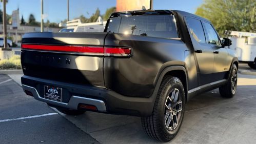 2022 Rivian R1T 7FCTGAAL6NN000399