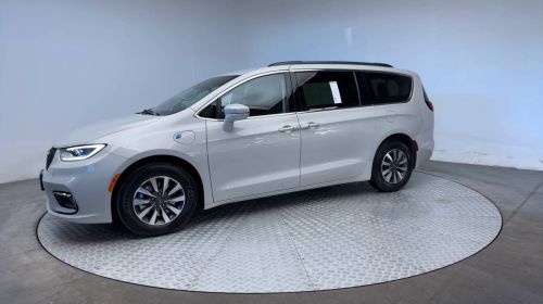 2021 Chrysler Pacifica 2C4RC1R75MR522395