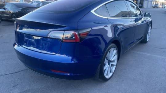 2018 Tesla Model 3 5YJ3E1EA5JF013643