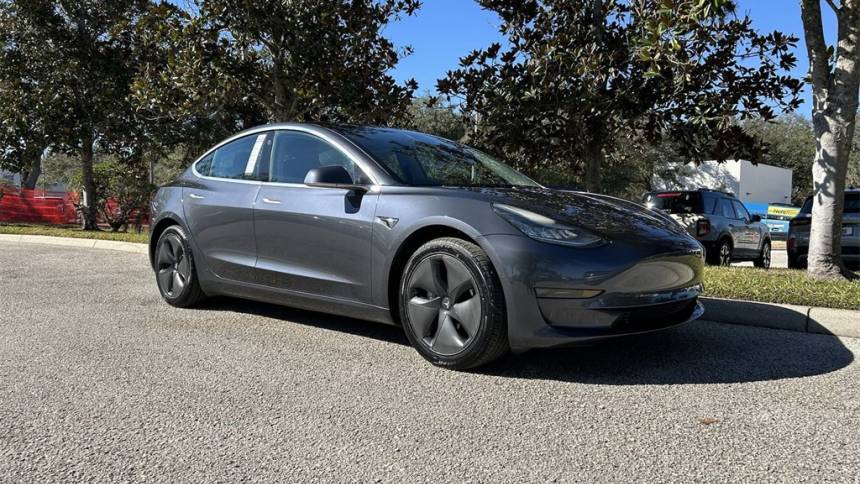 2019 Tesla Model 3 5YJ3E1EB9KF452094