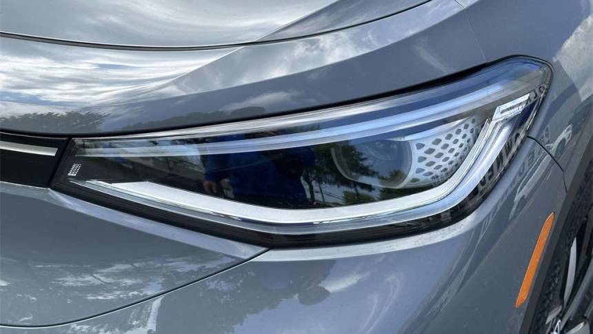 2023 Volkswagen ID.4 1V2VMPE88PC016925