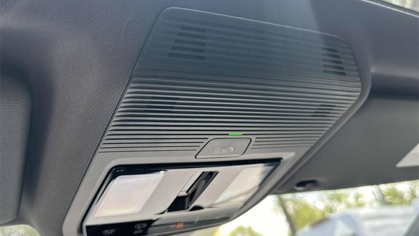 2023 Volkswagen ID.4 1V2VMPE88PC016925