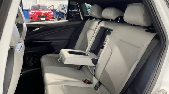 2021 Volkswagen ID.4 WVGKMPE21MP048776