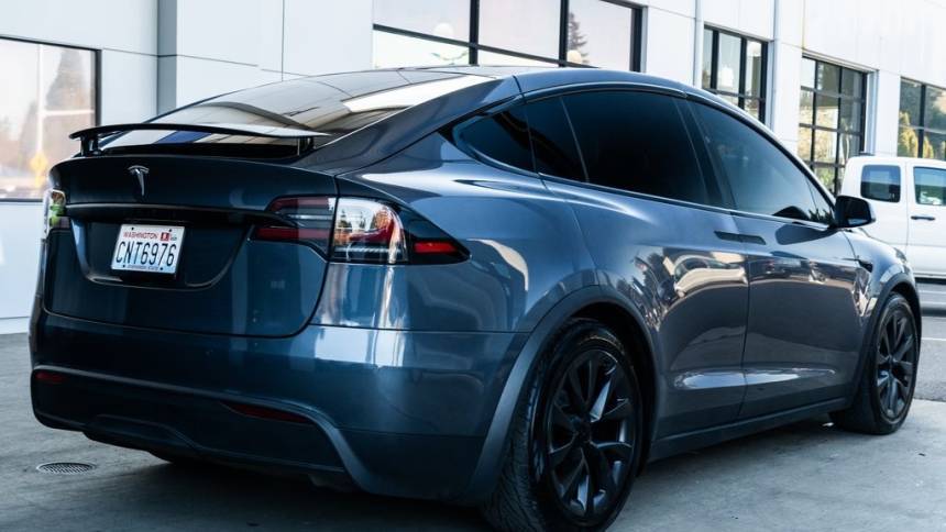 2022 Tesla Model X 7SAXCBE53NF334203