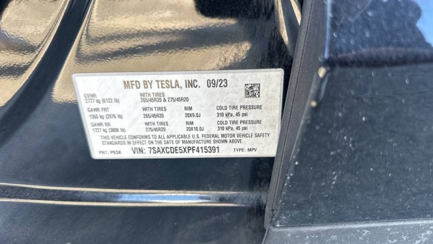 2023 Tesla Model X 7SAXCDE5XPF415391