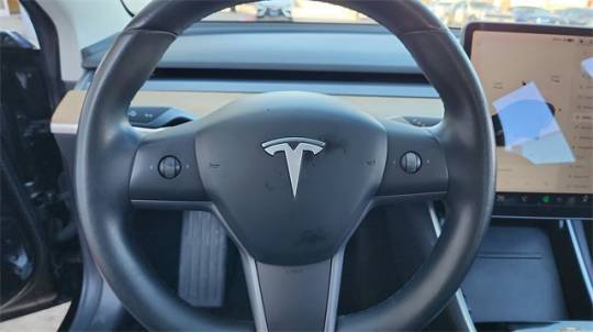 2019 Tesla Model 3 5YJ3E1EA4KF401867