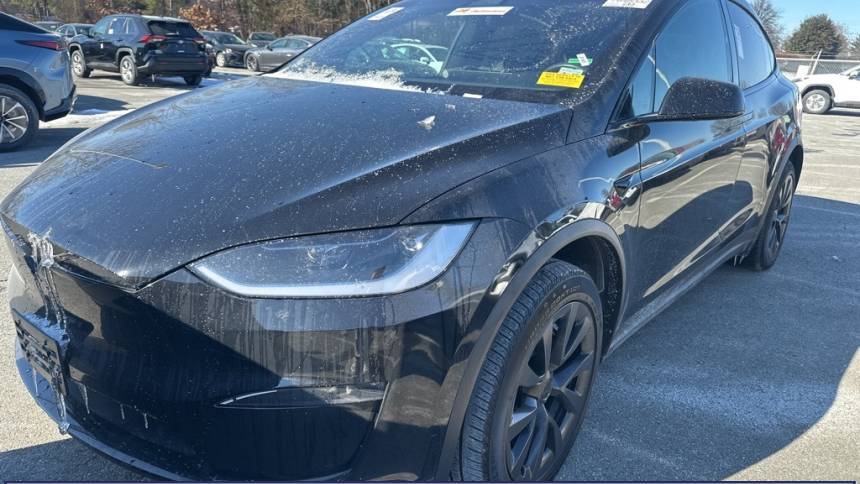 2023 Tesla Model X 7SAXCDE5XPF415391