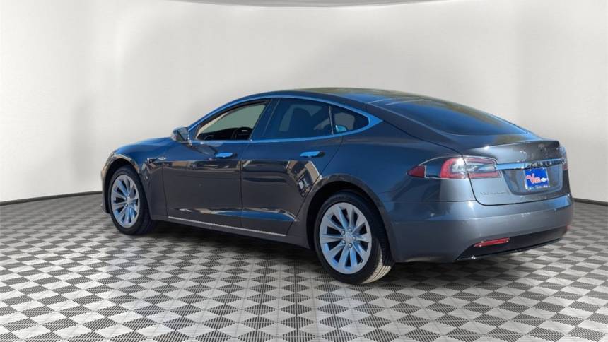 2017 Tesla Model S 5YJSA1E19HF216908