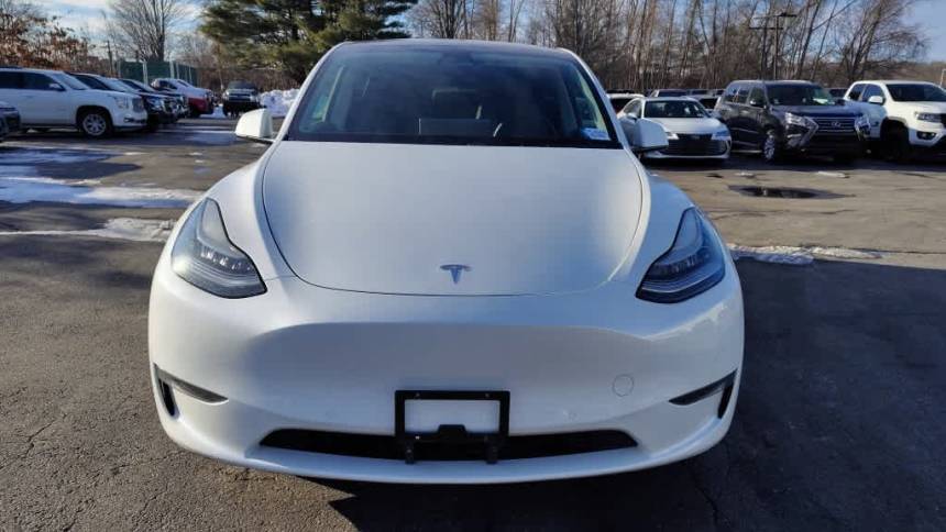 2020 Tesla Model Y 5YJYGDEE1LF038790