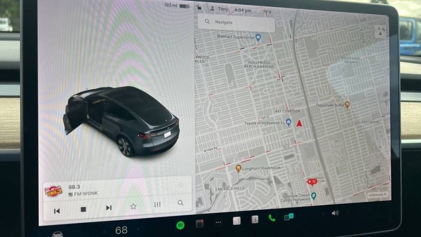 2021 Tesla Model Y 5YJYGDEE5MF104632