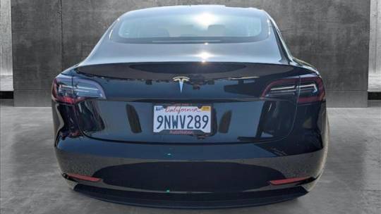 2018 Tesla Model 3 5YJ3E1EA8JF052789