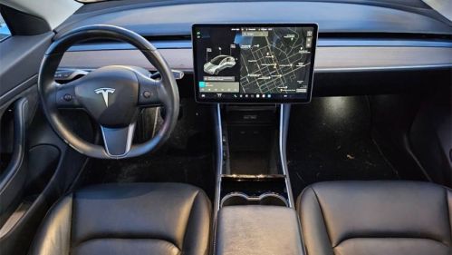 2019 Tesla Model 3 5YJ3E1EB8KF386735