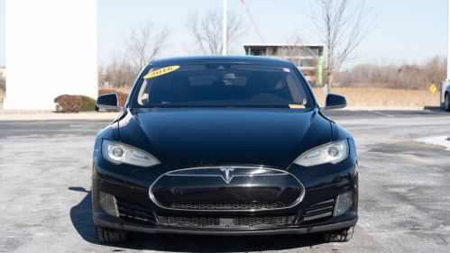 2016 Tesla Model S 5YJSA1E1XGF132384