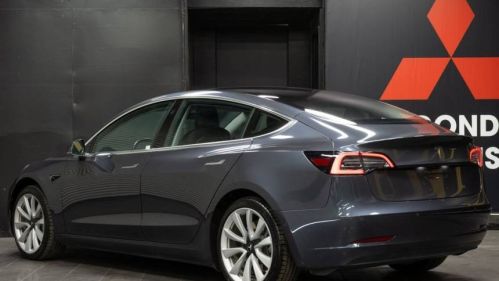 2018 Tesla Model 3 5YJ3E1EA8JF015080