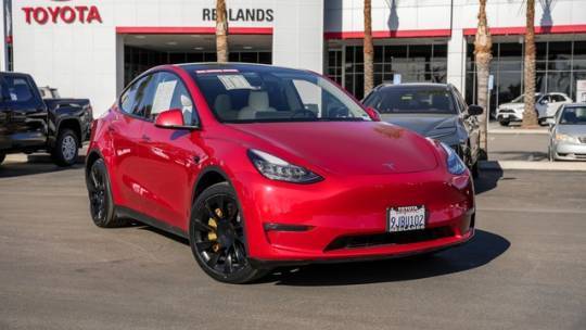 2020 Tesla Model Y 5YJYGDEE4LF034166