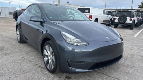 2021 Tesla Model Y 5YJYGDEE5MF104632