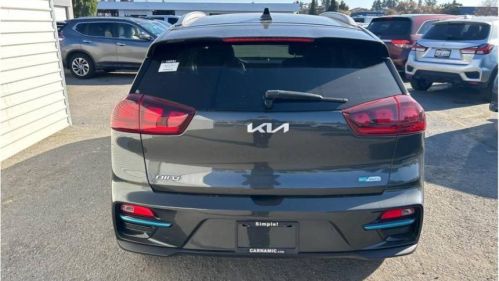 2022 Kia NIRO EV KNDCC3LG6N5135783