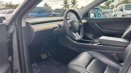 2021 Tesla Model Y 5YJYGDEE5MF104632