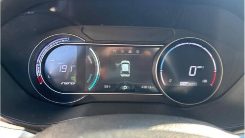 2022 Kia NIRO EV KNDCC3LG6N5135783