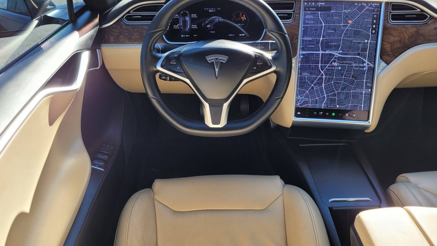 2016 Tesla Model S 5YJSA1E2XGF175390