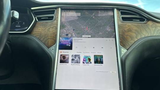 2016 Tesla Model S 5YJSA1E22GF169387