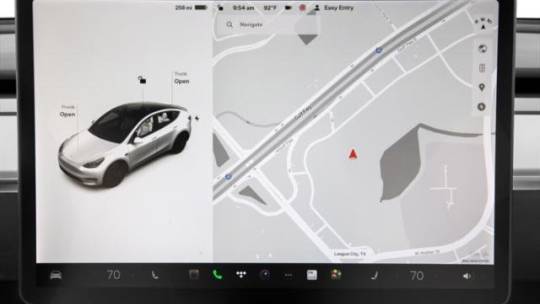 2021 Tesla Model Y 5YJYGDEE4MF141588