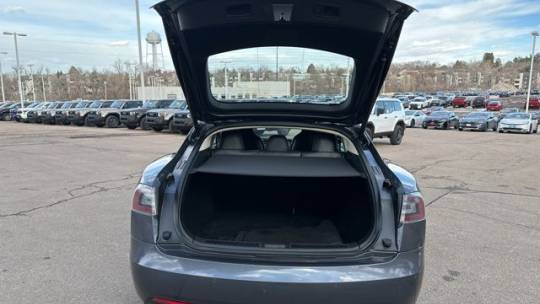 2016 Tesla Model S 5YJSA1E22GF169387