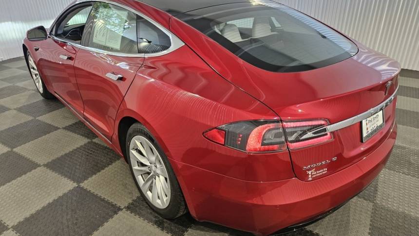 2017 Tesla Model S 5YJSA1E10HF231328