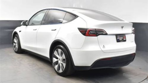 2021 Tesla Model Y 5YJYGDEE3MF074353